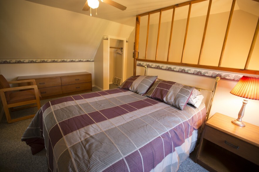More Photos Of 201 Roses Hill Rd, Richfield Springs Hotel For Sale