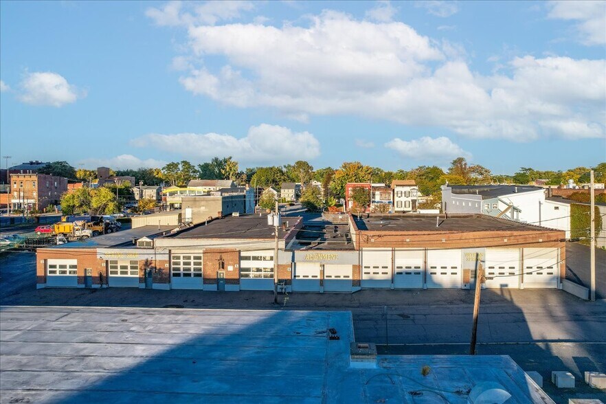 More Photos Of 368 Central Ave, Albany Auto Repair For Sale