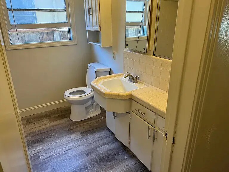 More Photos Of 301 E Morris Ave, Modesto Apartments For Sale