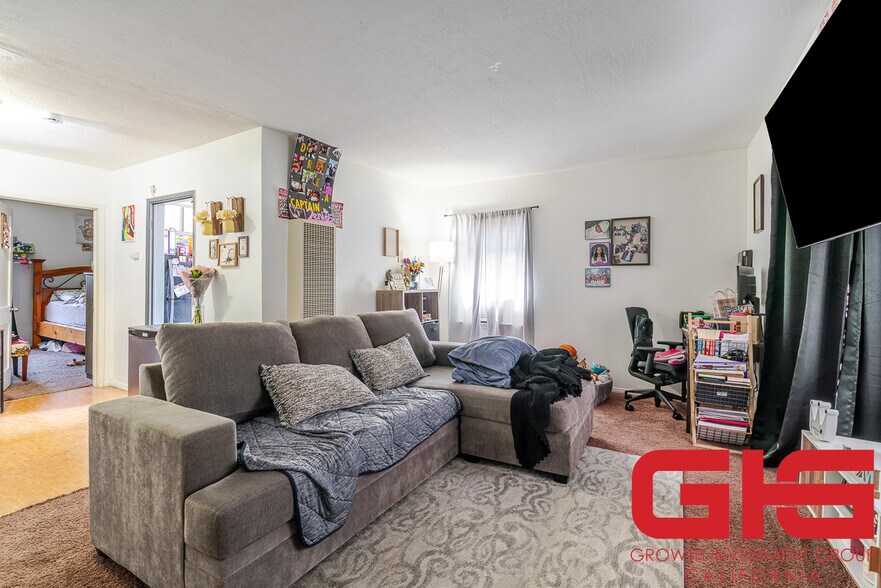 More Photos Of 2410 N Eastern Ave, Los Angeles Apartments For Sale