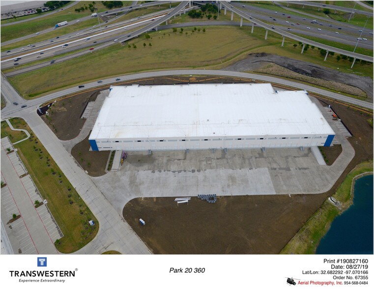 More Photos Of 2300 Arbrook Blvd, Arlington Unknown For Lease