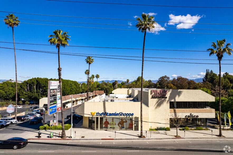 Primary Photo Of 12717-12737 Ventura Blvd, Studio City Unknown For Lease