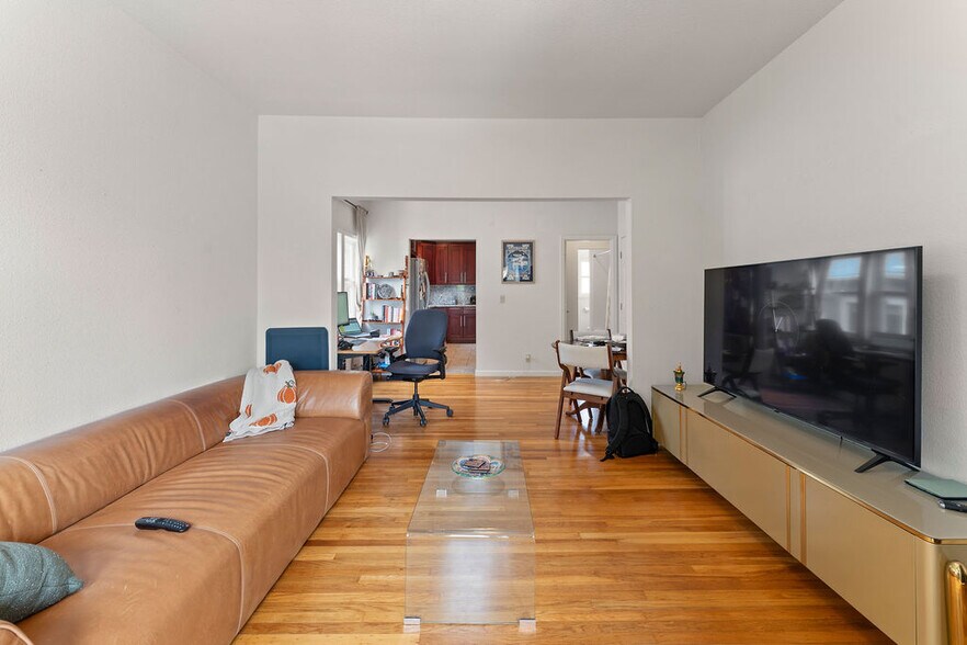 More Photos Of 74 Pearl St, Oakland Apartments For Sale