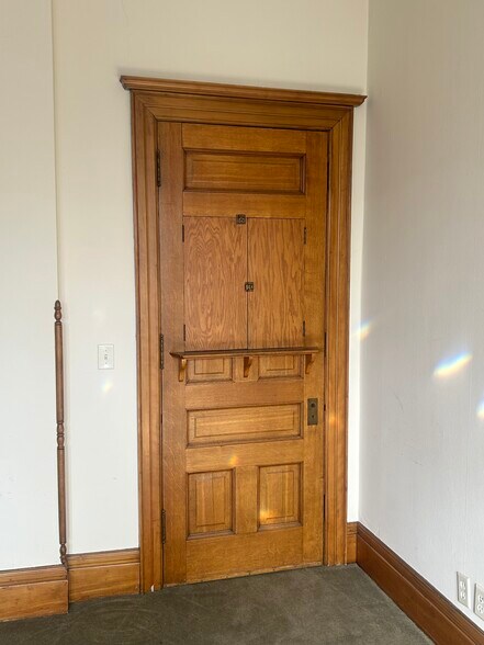 More Photos Of 224 Elm St W, Norwood Young America Storefront Retail Office For Sale