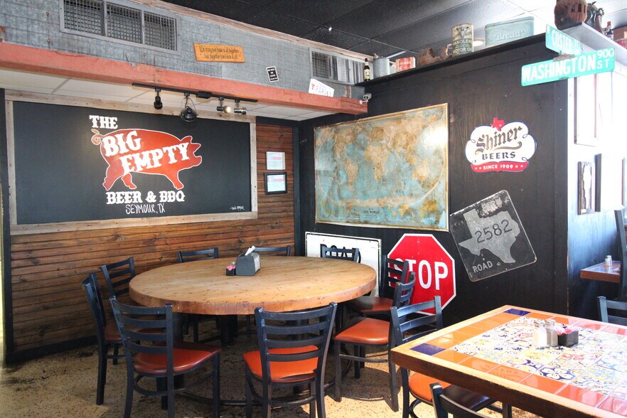 More Photos Of 700 W California St, Seymour General Retail For Sale