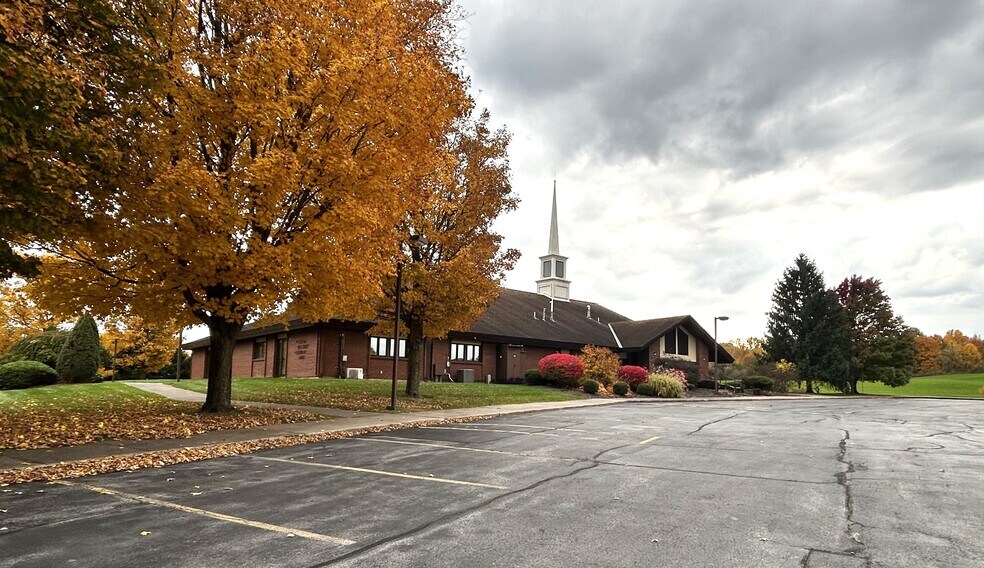 More Photos Of 1566 Middle rd, Oneida Religious Facility For Sale