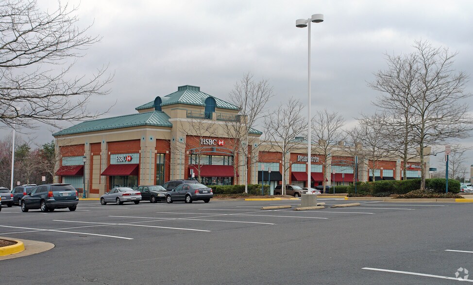 More Photos Of 11846-11860 Spectrum Ctr, Reston Unknown For Lease