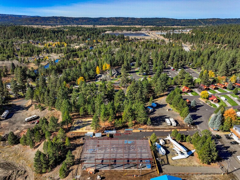 More Photos Of 215 Simmons St, Mccall Industrial For Sale