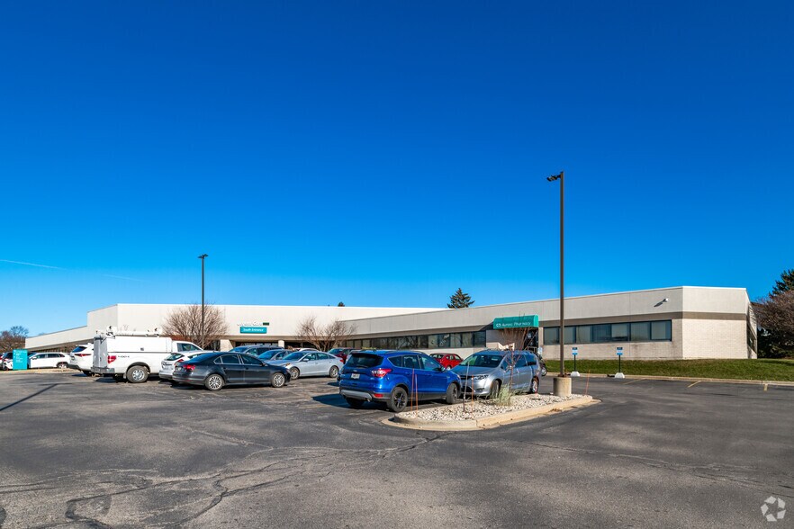 More Photos Of 2000 E Layton Ave, Saint Francis Medical For Lease