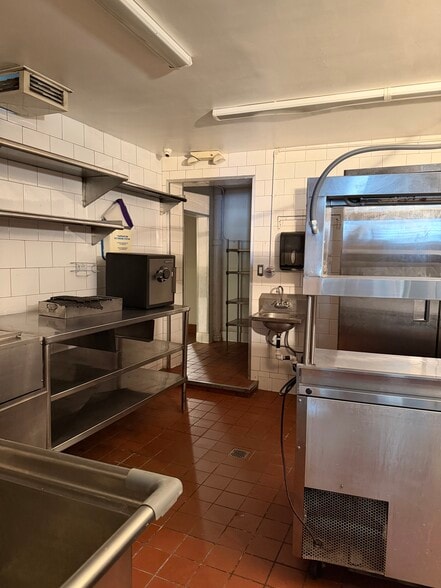 More Photos Of 3129 W Sunset Blvd, Los Angeles Apartments For Lease