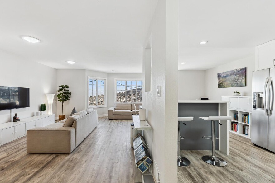 More Photos Of 150 Josiah Ave, San Francisco Apartments For Sale