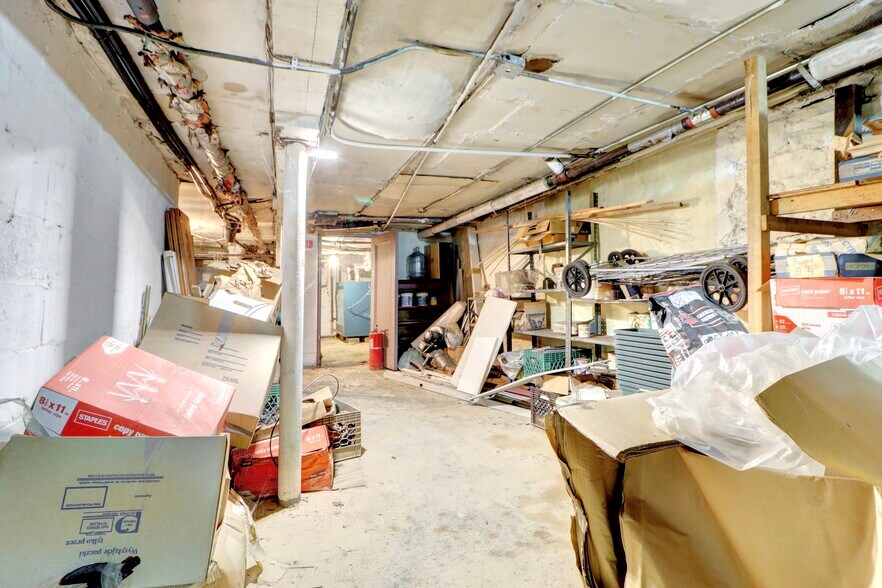 More Photos Of 159 Nassau Ave, Brooklyn Apartments For Sale