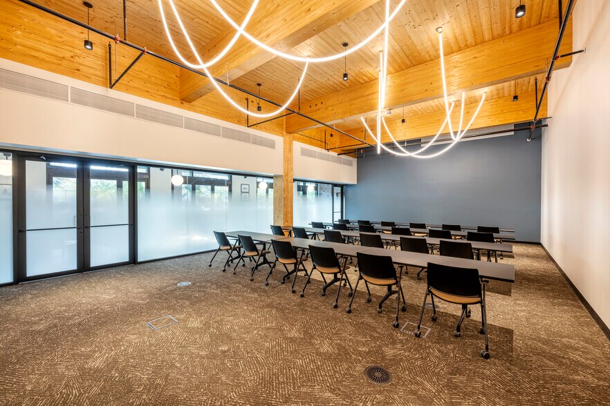 More Photos Of 433 S Farmer Ave, Tempe Office For Lease