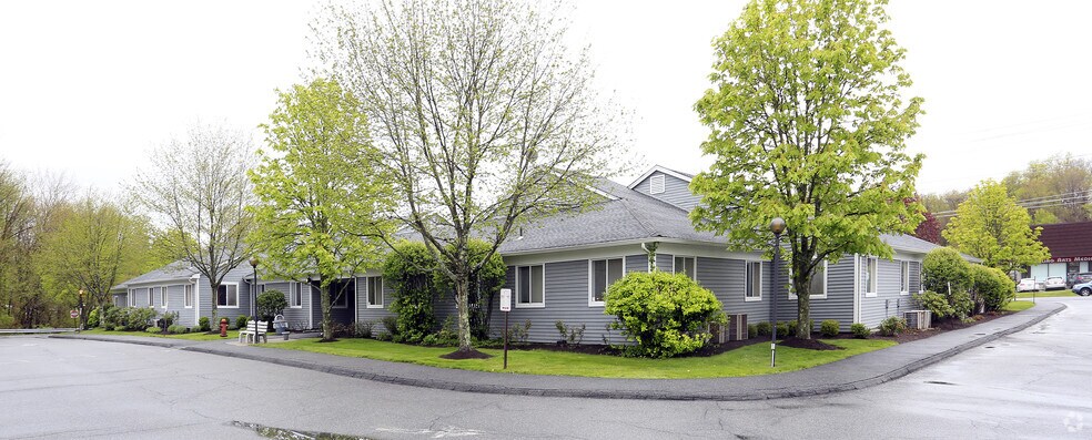 More Photos Of 3630 Hill Blvd, Jefferson Valley Medical For Lease