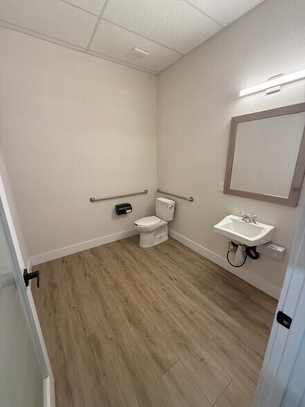 More Photos Of 3769 Acline Rd, Punta Gorda Unknown For Lease