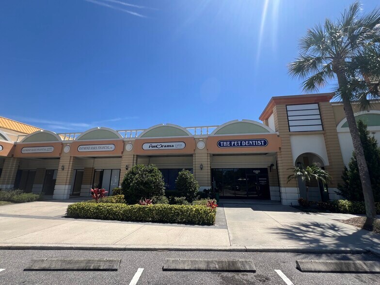 More Photos Of 13505 Icot Blvd, Clearwater Unknown For Lease