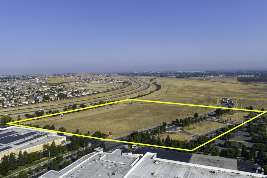 Primary Photo Of Slatten Ranch Rd @ Empire Ave, Antioch Land For Sale