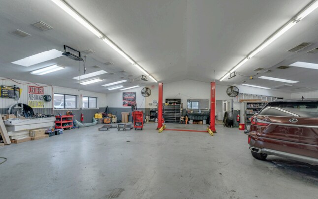 More Photos Of 3101 Premier Dr, Plano Auto Dealership For Sale