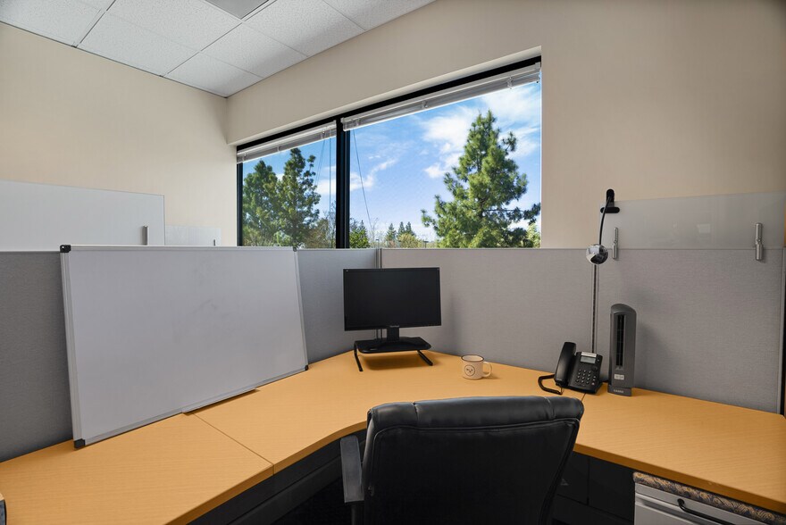 More Photos Of 3785 Brickway Blvd, Santa Rosa Office For Sale