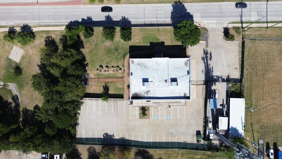 More Photos Of 1601 Chalk Hill Rd, Dallas Loft Creative Space For Sale