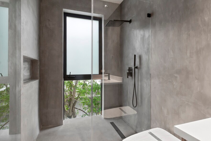 More Photos Of 420 NE 62nd St, Miami Apartments For Sale