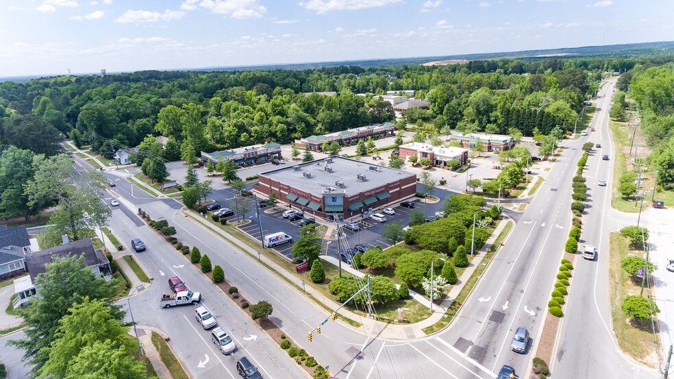More Photos Of 301 N Main St, Holly Springs Drugstore For Sale