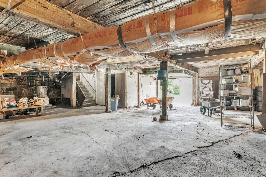More Photos Of 260 Columbus Ave, Pittsfield Storefront Retail Office For Sale