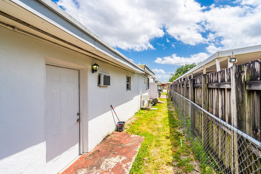 More Photos Of 73 E 47th St, Hialeah Assisted Living For Sale