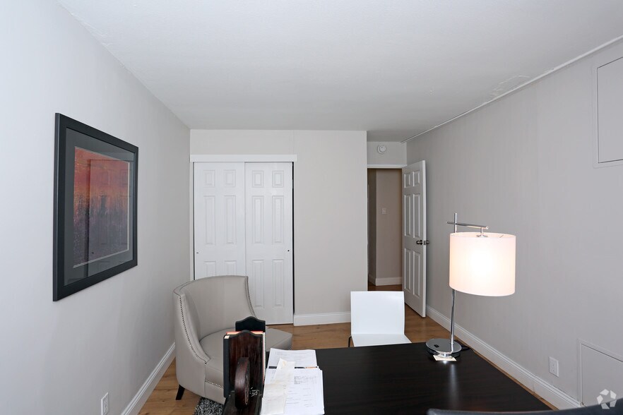 More Photos Of 7600 Stenton Ave, Philadelphia Apartments For Lease