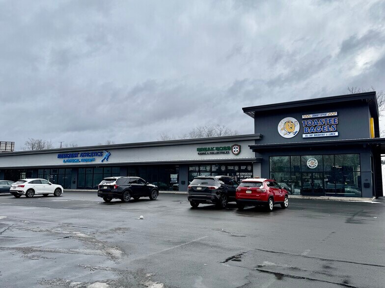 More Photos Of 1331 PA-315, Wilkes Barre Storefront Retail Office For Lease