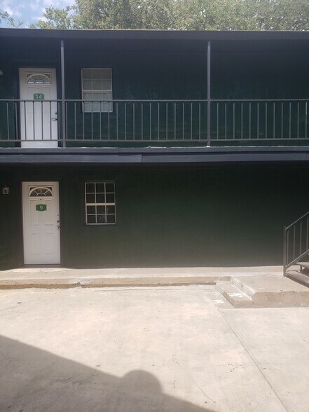 More Photos Of 3100 S Lamar St, Dallas Apartments For Sale