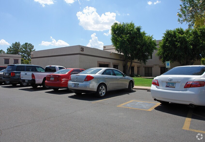 More Photos Of 2222 S Dobson Rd, Mesa Office For Lease
