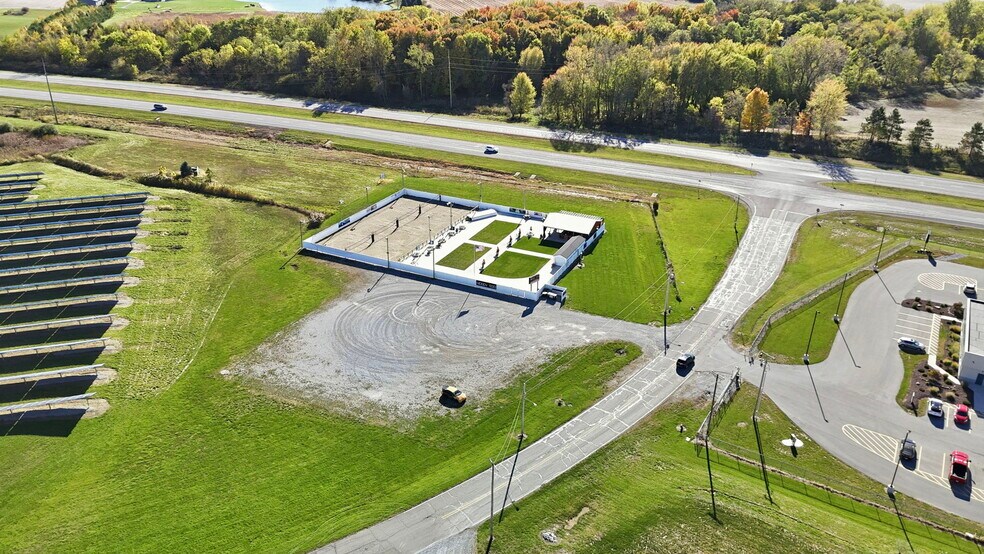 More Photos Of 555 Ohio st, Kendallville Land For Sale