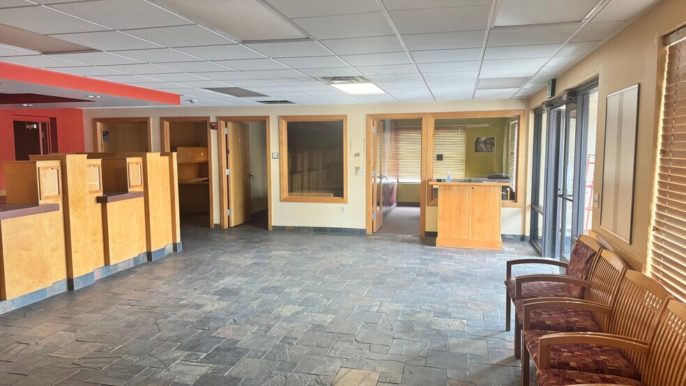 More Photos Of 1635 S Redwood Rd, Salt Lake City Bank For Lease