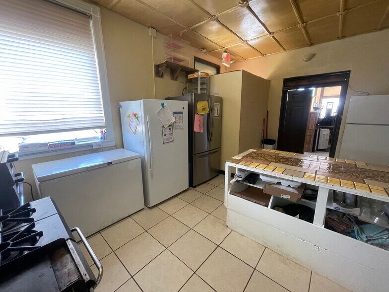 More Photos Of 402 Main St, Antonito Hotel For Lease