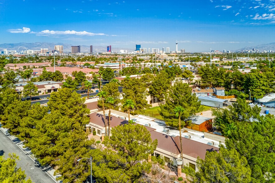 More Photos Of 4570 S Eastern Ave, Las Vegas Office For Lease