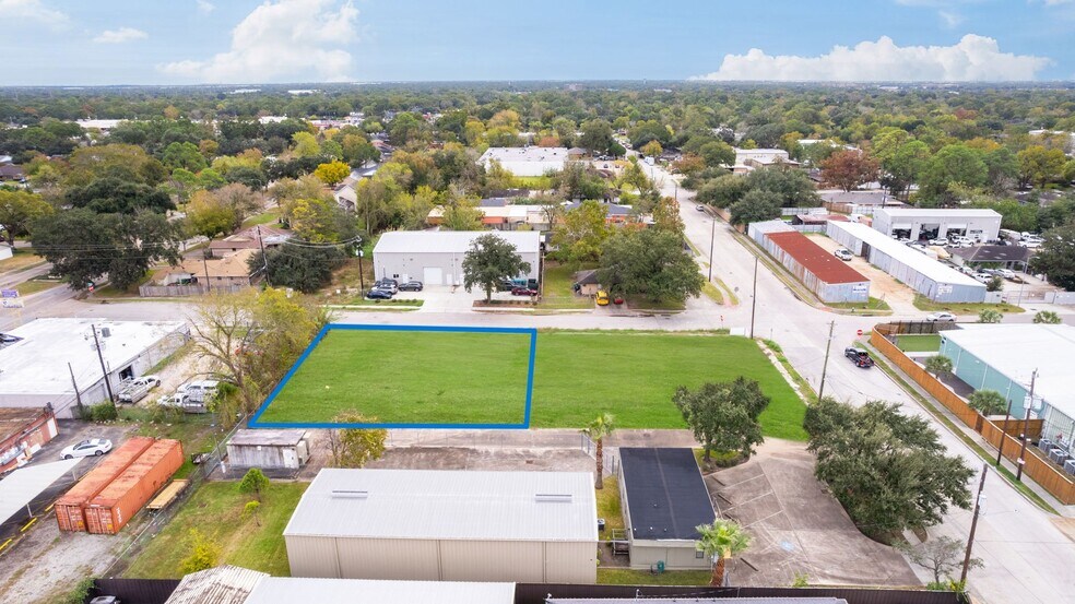 More Photos Of 8021 Dunlap St, Houston Land For Sale