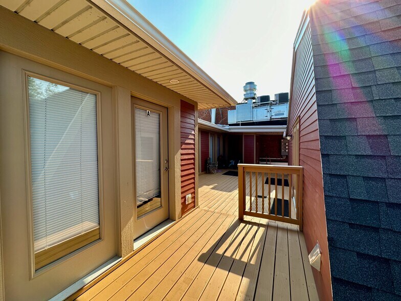 More Photos Of 1 Public Sq, Holley Apartments For Sale