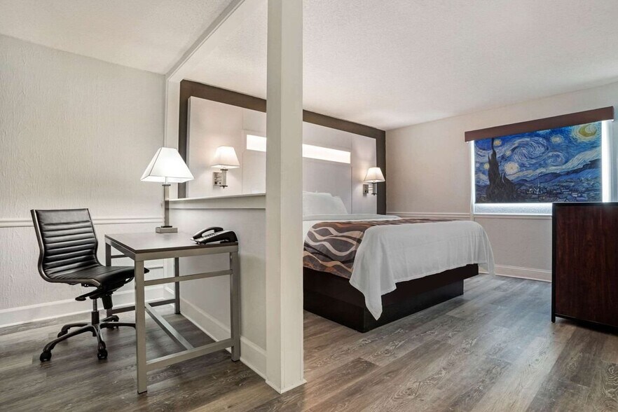 More Photos Of 5924 Monticello Dr, Montgomery Hotel For Sale