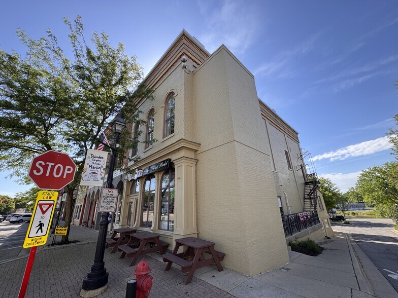 More Photos Of 145 Riley St, Dundee Storefront Retail Office For Sale