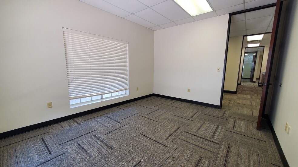 More Photos Of 5805 Coit Rd, Plano Office For Sale