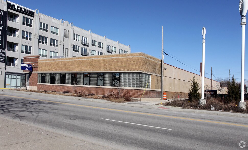 More Photos Of 600 E Ohio St, Indianapolis Storefront Retail Office For Lease