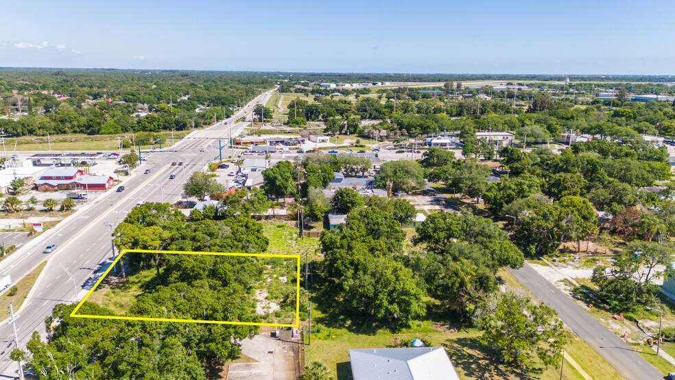 More Photos Of 1906 43rd Ave, Vero Beach Land For Sale