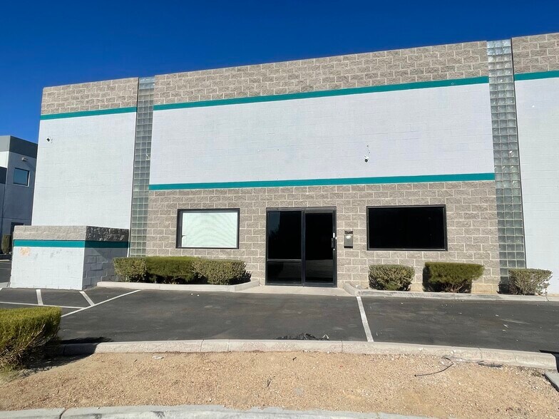 Primary Photo Of 1665 S Mojave Rd, Las Vegas Warehouse For Lease