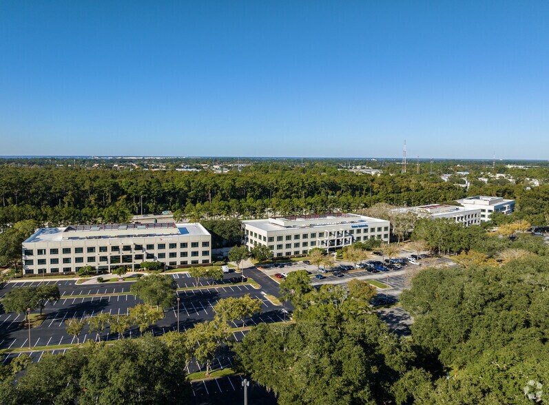 More Photos Of 6440 Southpoint Pky, Jacksonville Office For Lease