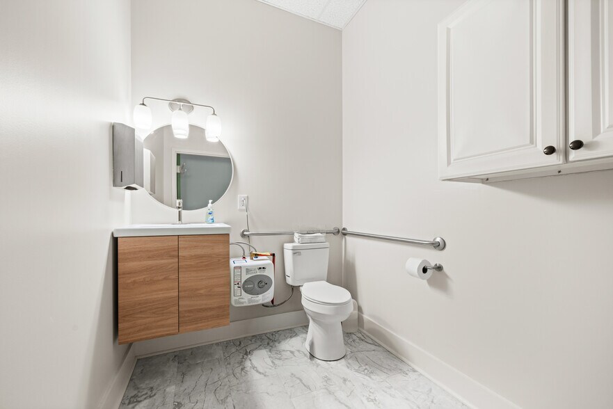 More Photos Of 610 State Farm Rd, Boone Medical For Sale