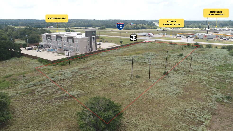 More Photos Of 197 U.S. 90 Hwy, Luling Land For Lease