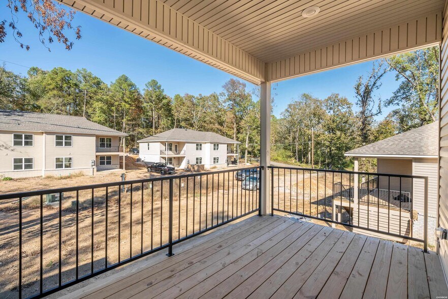 More Photos Of 102 & 106 Cheyenne St, Hot Springs National Park Apartments For Sale