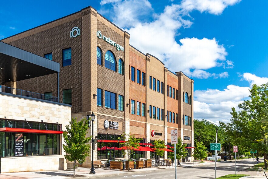 More Photos Of 7511 Main St, Frisco Restaurant For Lease