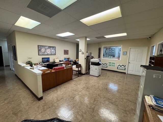 More Photos Of 1747 Citadel Plz, San Antonio Office For Sale